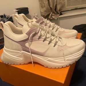Louis Vuitton Sneakers